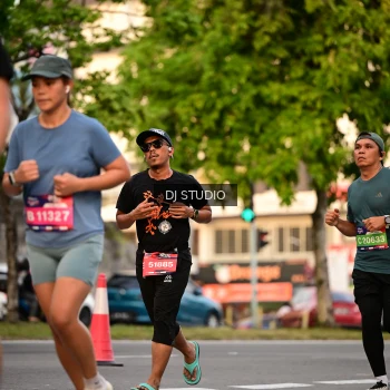 Runner Photo 4125159