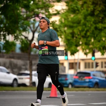 Runner Photo 4125185