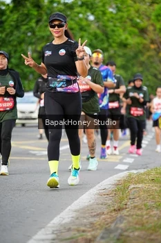 Runner Photo 4125211