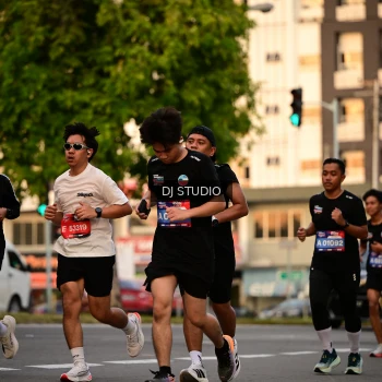 Runner Photo 4125225