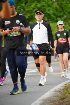 Runner Photo 4125233