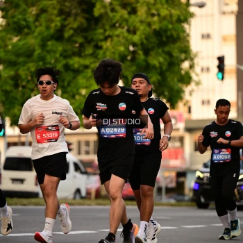 Runner Photo 4125246