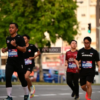 Runner Photo 4125257