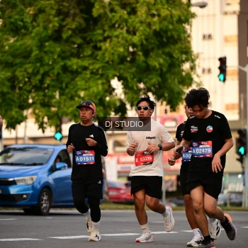 Runner Photo 4125266