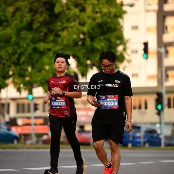 Runner Photo 4125276