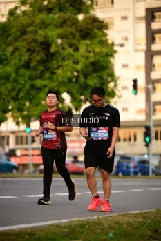Runner Photo 4125284