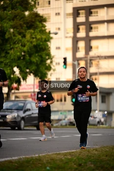 Runner Photo 4125294