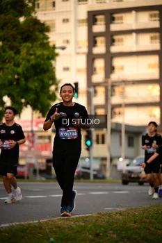 Runner Photo 4125304