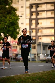Runner Photo 4125305