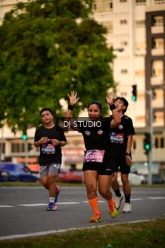 Runner Photo 4125339