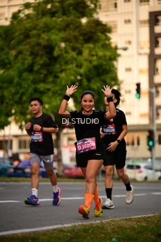 Runner Photo 4125342