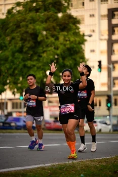 Runner Photo 4125345
