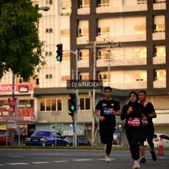 Runner Photo 4125347