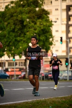 Runner Photo 4125411