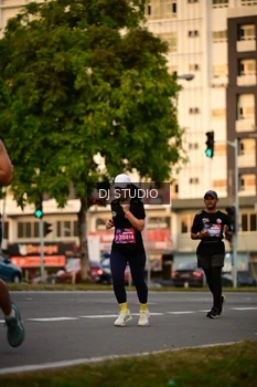 Runner Photo 4125418