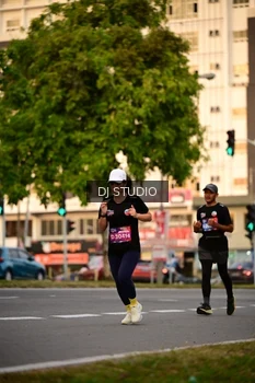 Runner Photo 4125421