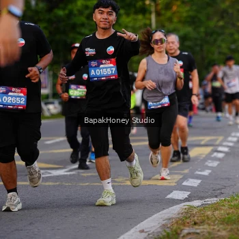 Runner Photo 4125425