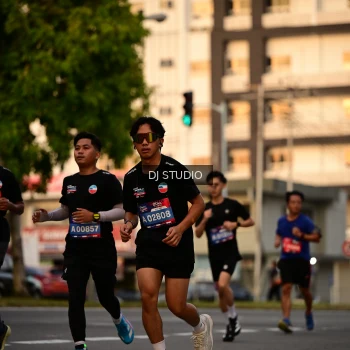 Runner Photo 4125436