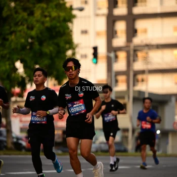 Runner Photo 4125439