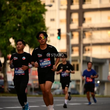 Runner Photo 4125441