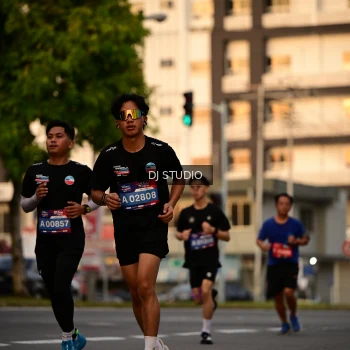 Runner Photo 4125442