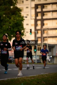 Runner Photo 4125448