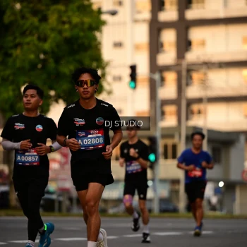 Runner Photo 4125450