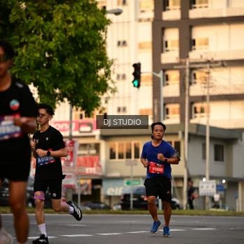 Runner Photo 4125455