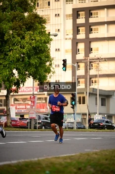 Runner Photo 4125469