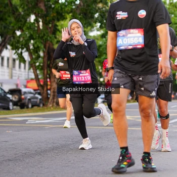 Runner Photo 4125498