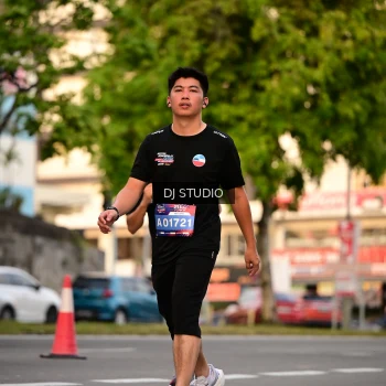 Runner Photo 4125513