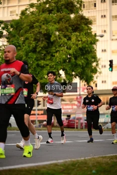 Runner Photo 4125553