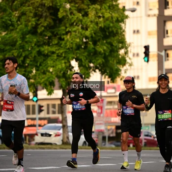 Runner Photo 4125554