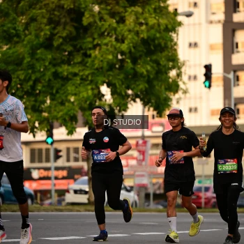 Runner Photo 4125556