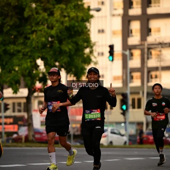 Runner Photo 4125560