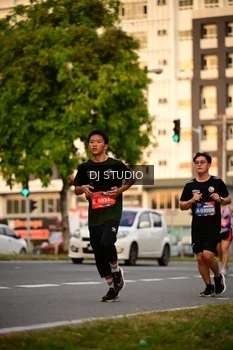 Runner Photo 4125589