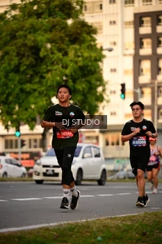 Runner Photo 4125592