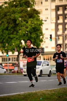 Runner Photo 4125602