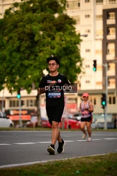 Runner Photo 4125606