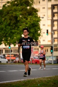 Runner Photo 4125607