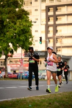 Runner Photo 4125634