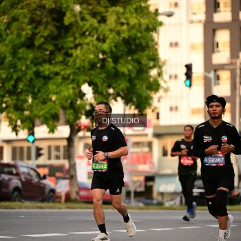Runner Photo 4125656