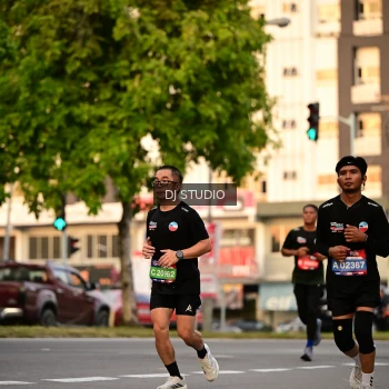 Runner Photo 4125657