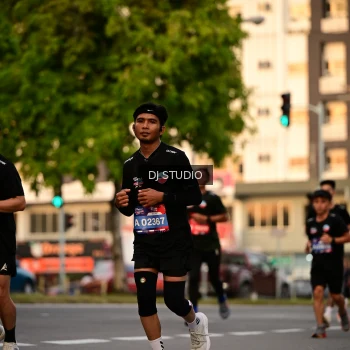 Runner Photo 4125667