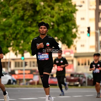 Runner Photo 4125674