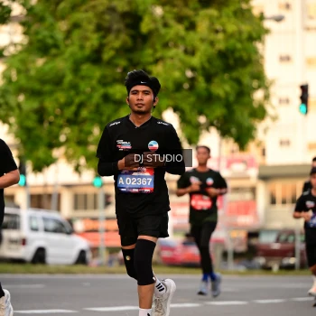 Runner Photo 4125678