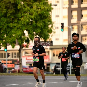 Runner Photo 4125679