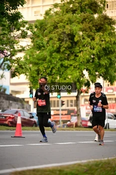Runner Photo 4125696