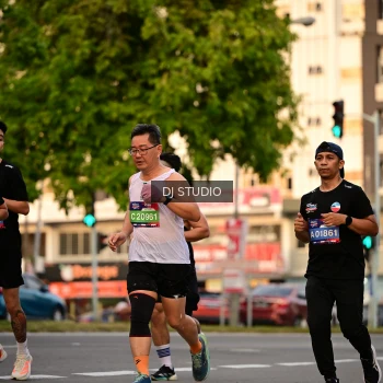 Runner Photo 4125714