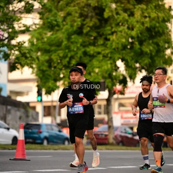 Runner Photo 4125715